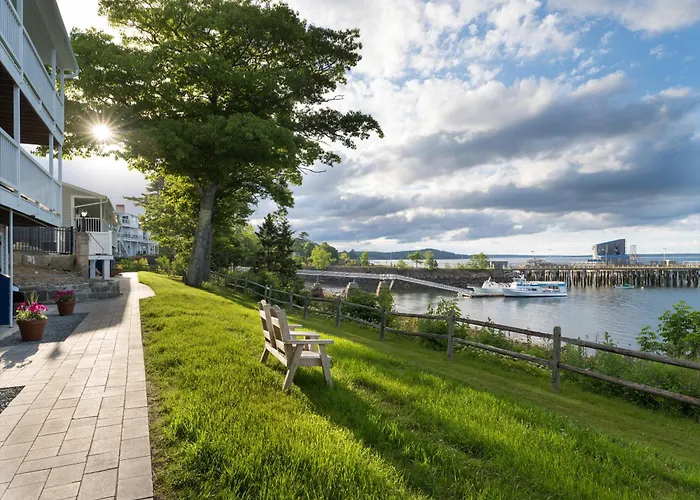 Atlantic Oceanside Hotel & Conference Center